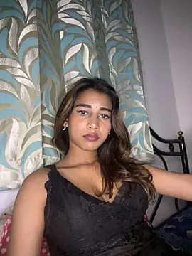 strip_glow - STRIP_GLOW's free webcam - UK Sex Cams