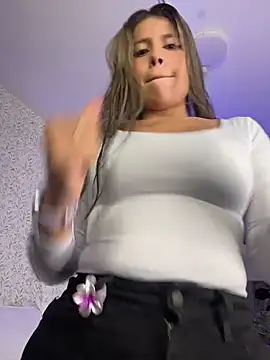 emiliia_richter__ - EMILIIA_RICHTER__'s free webcam - UK Sex Cams