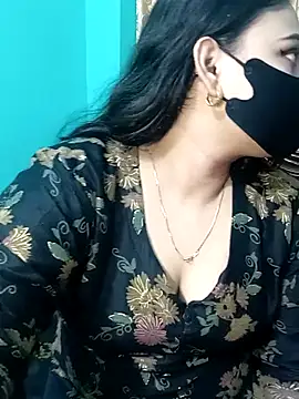 Webcam Model (Porimoni22)  is live.Free join now!