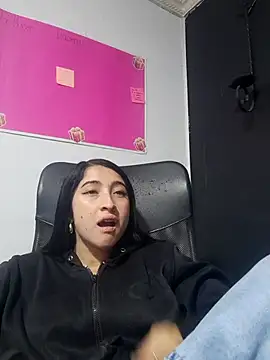 Maitebigboobs webcam