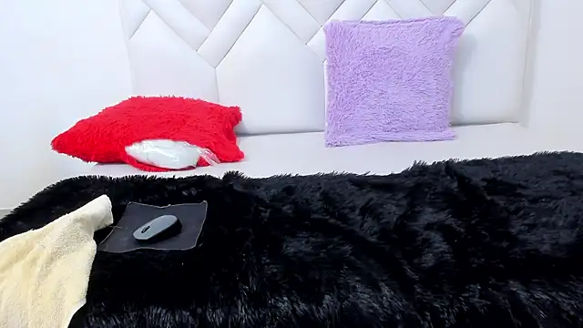 Mature_Skinny webcam