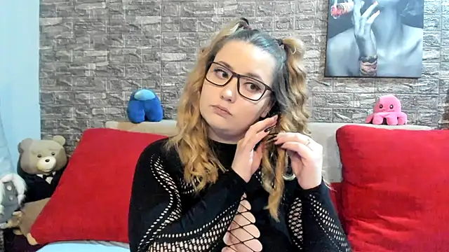 kalindahot - Kalindahot's free webcam - UK Sex Cams