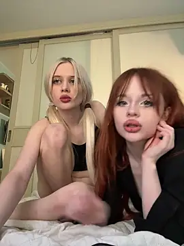 ukiiyoduo - UkiiyoDuo's free webcam - UK Sex Cams