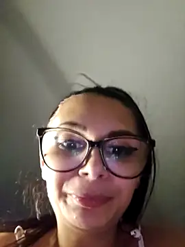 HiddendesireXO01 webcam