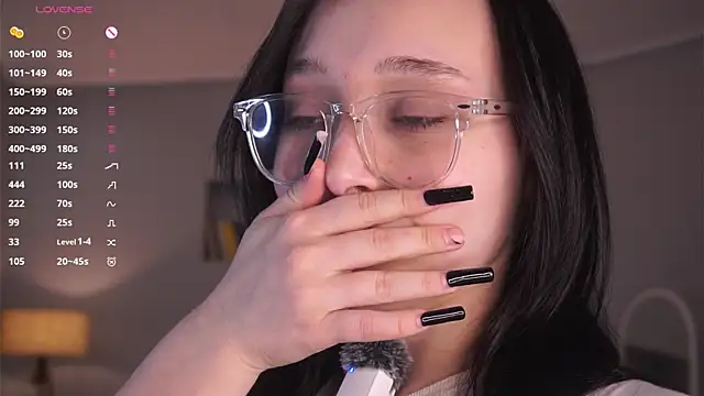 HannaHayles webcam stripchat model stream image