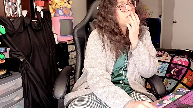 shinycherub - ShinyCherub's free webcam - UK Sex Cams