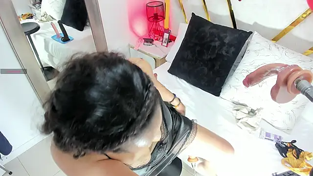 Luna_Naughty1 webcam