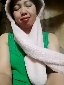 trieutrieu20 - TRIEUTRIEU20's free webcam - UK Sex Cams