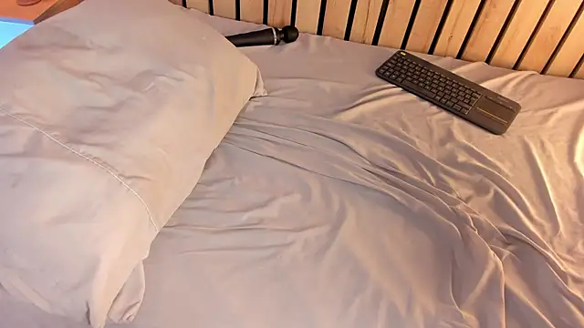 sofiesoft - Sofiesoft's free webcam - UK Sex Cams