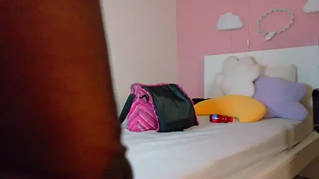 SeleneGibson__ webcam