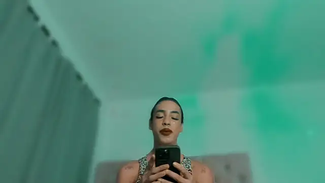 KatalinaMillan webcam