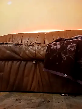 Tranylisashemale webcam