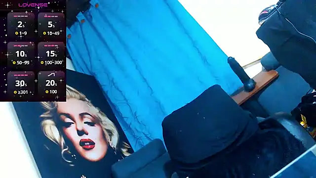 licy_blonde_hot webcam