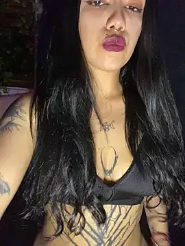 megalomaniaca webcam