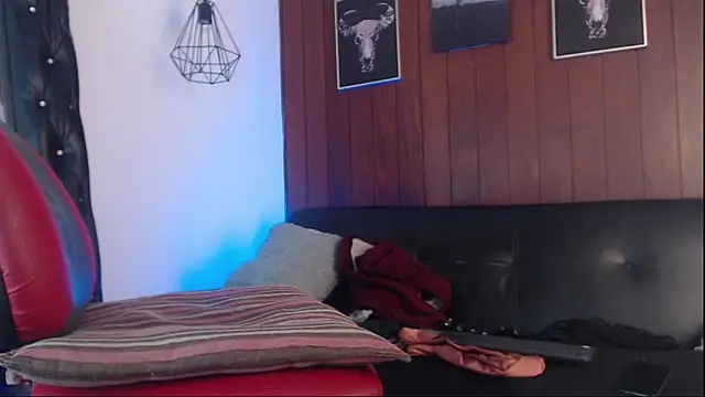 aurora_ath - Aurora_ath's free webcam - UK Sex Cams