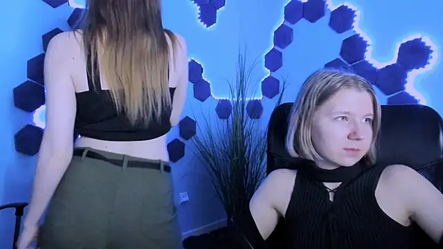 gloria_bubble webcam