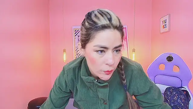 Ivonne_pier_x webcam