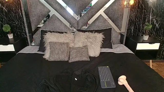 Annie_Thompson_ webcam