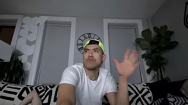 bestofdoseswirls webcam