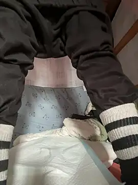 美女daaqnn在线直播