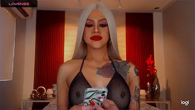 stellastrong30 - StellaStrong30's free webcam - UK Sex Cams