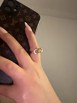 Hot-Sarah-arab webcam