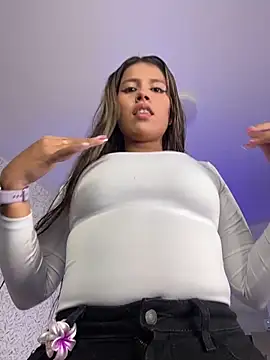 EMILIIA_RICHTER__ webcam