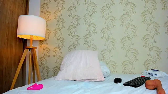 mahia_montenegro webcam