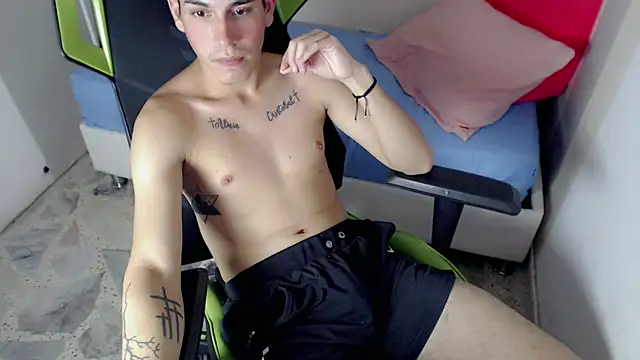 Bby_cash_ webcam