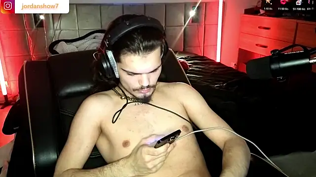 JordanShow webcam