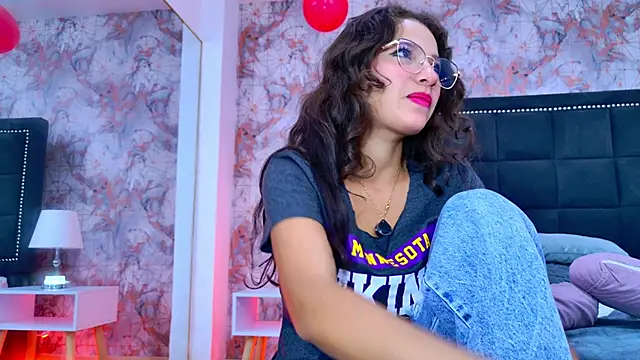 Angelique_Angell webcam