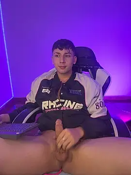 oliver_kyy webcam