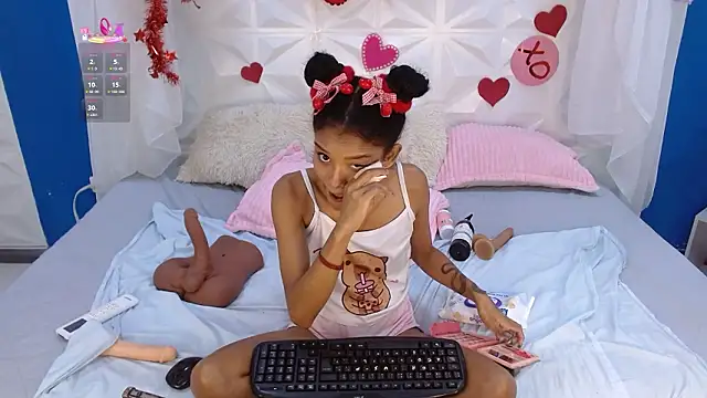 adisson_petite1 webcam