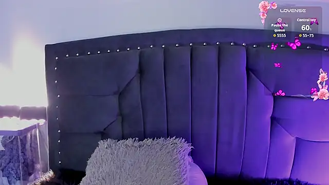 Lilith_blaze_Fg webcam