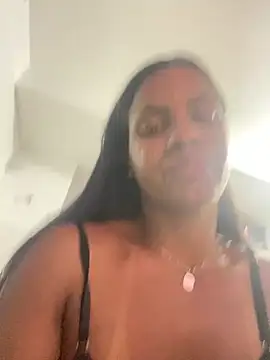 Bella_missandei webcam