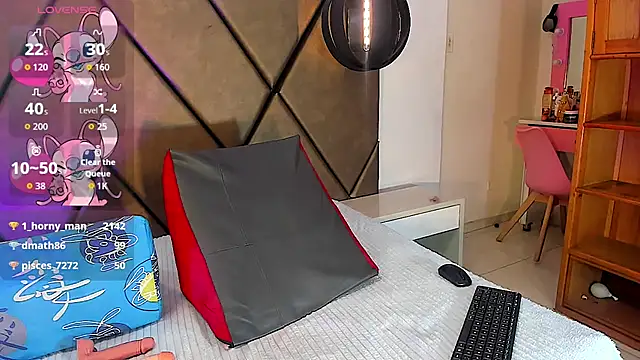 PenelopeGuzman__ webcam