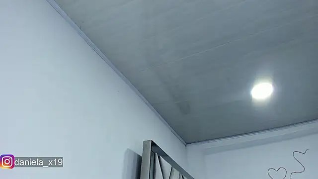 Daniela_x19 webcam