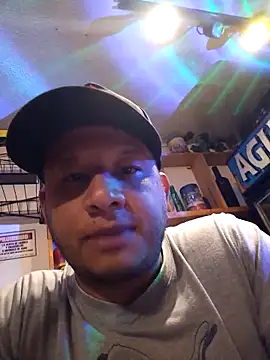 themorenofit08 webcam