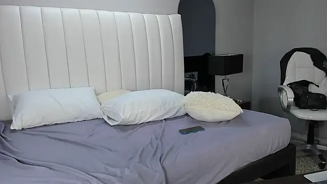 CharlotteAshford webcam