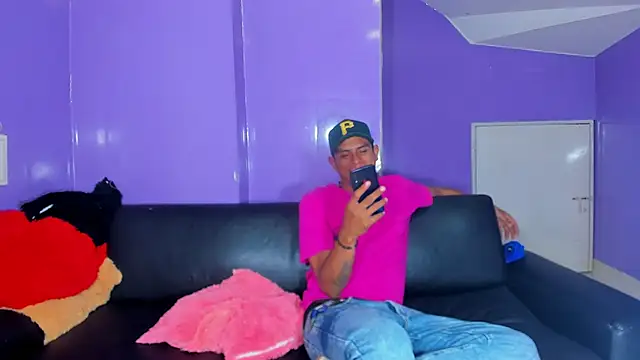 Deep_Desires_3 webcam