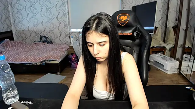 WaltraudPattie webcam