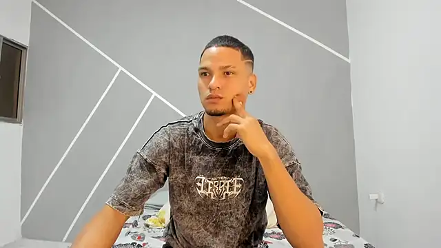 Sexy777Couple webcam