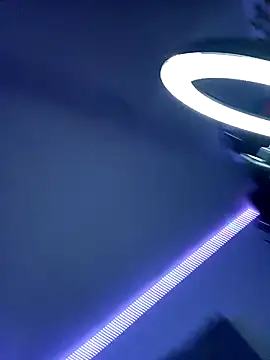 rosenrot07 - RosenRot07's free webcam - UK Sex Cams