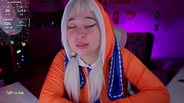 Celeste_Bauman webcam