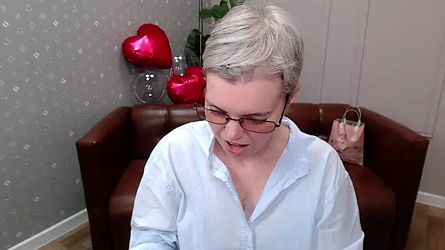 Cutie_Erikaa1 webcam