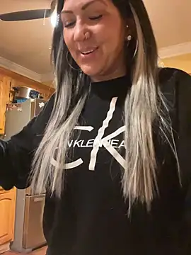 LittleMissEeve Live Webcam on Stripchat