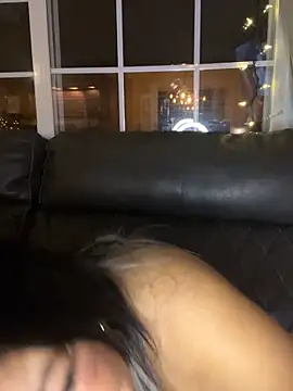 LittleMissEeve webcam