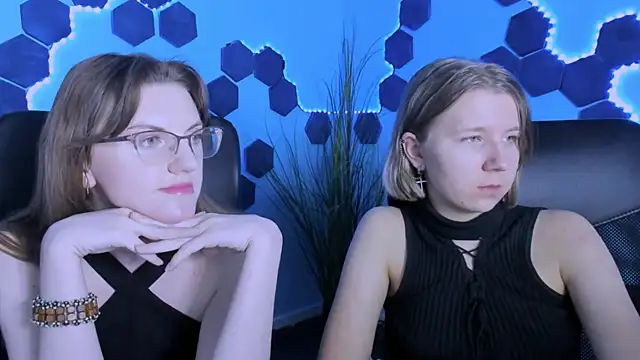 gloria_bubble webcam