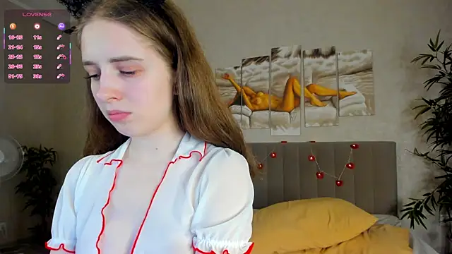 Camilla_Kelly webcam