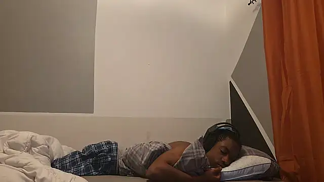 hormoneactivated webcam